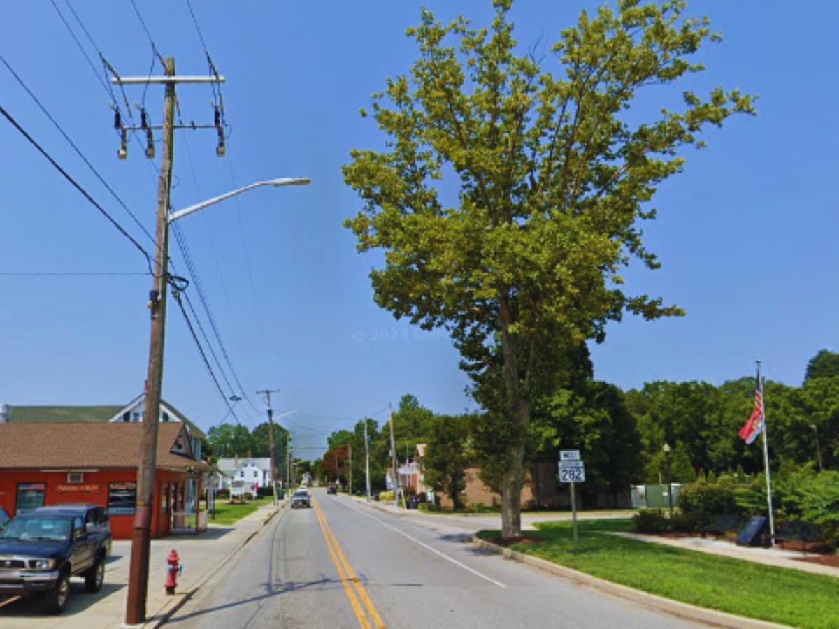 100 W Main St, Cecilton, MD