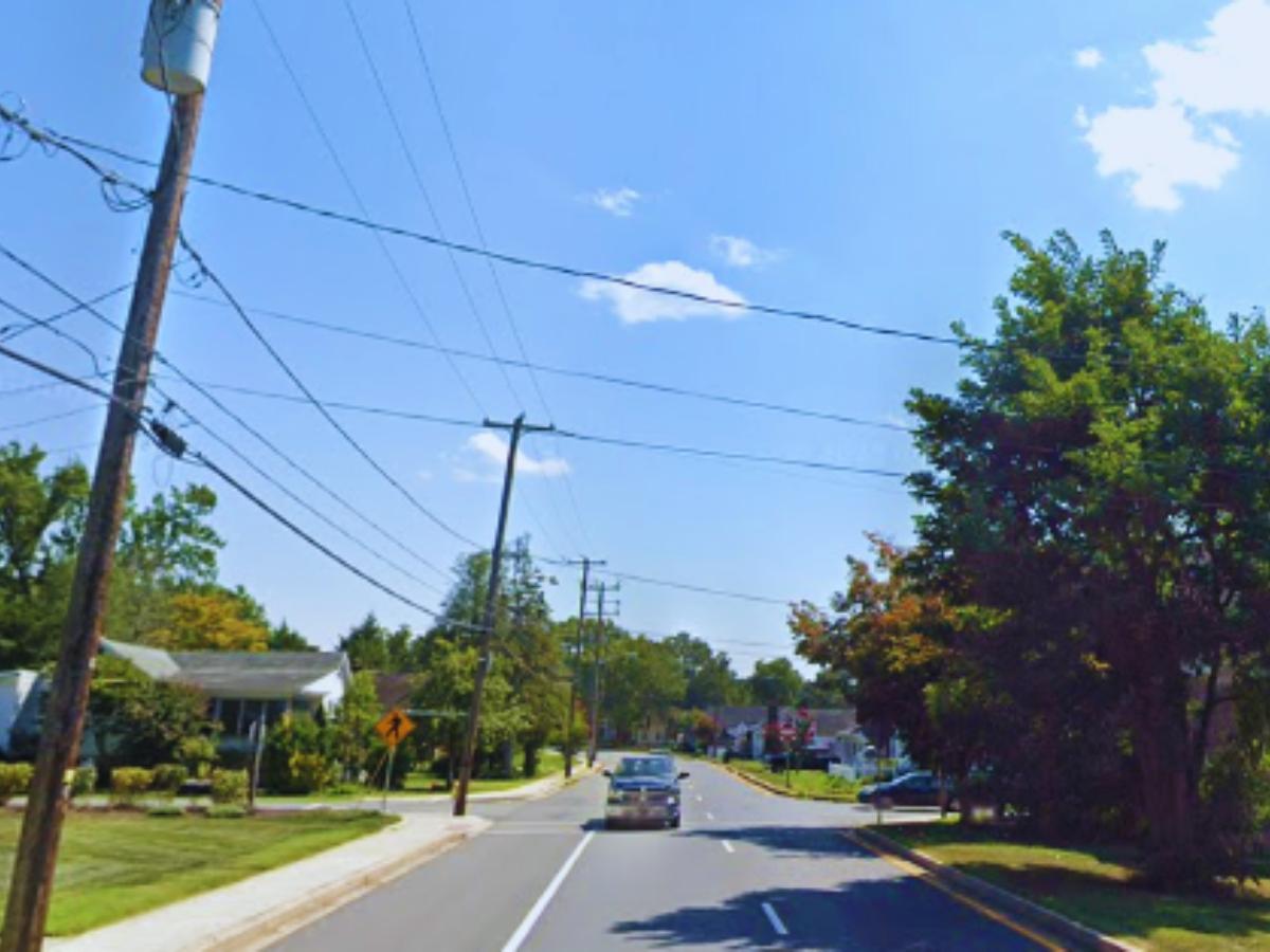 9 S Mauldin Ave, North East, MD